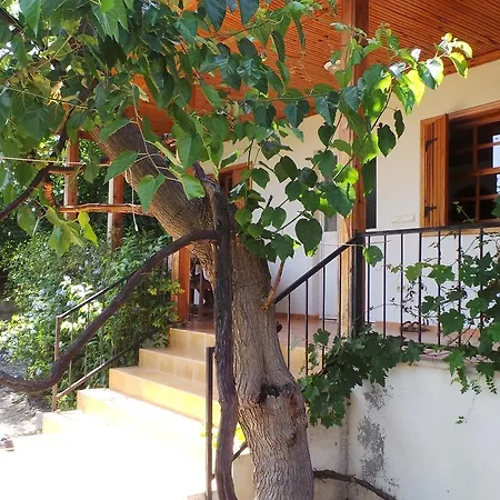 Сasa de vacaciones Mulberry House *